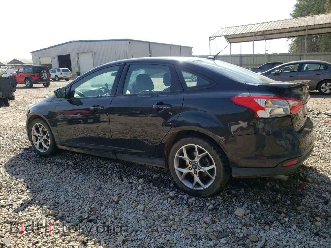 2014 FORD FOCUS - VIN: 1FADP3F23EL296621 - Фото 2