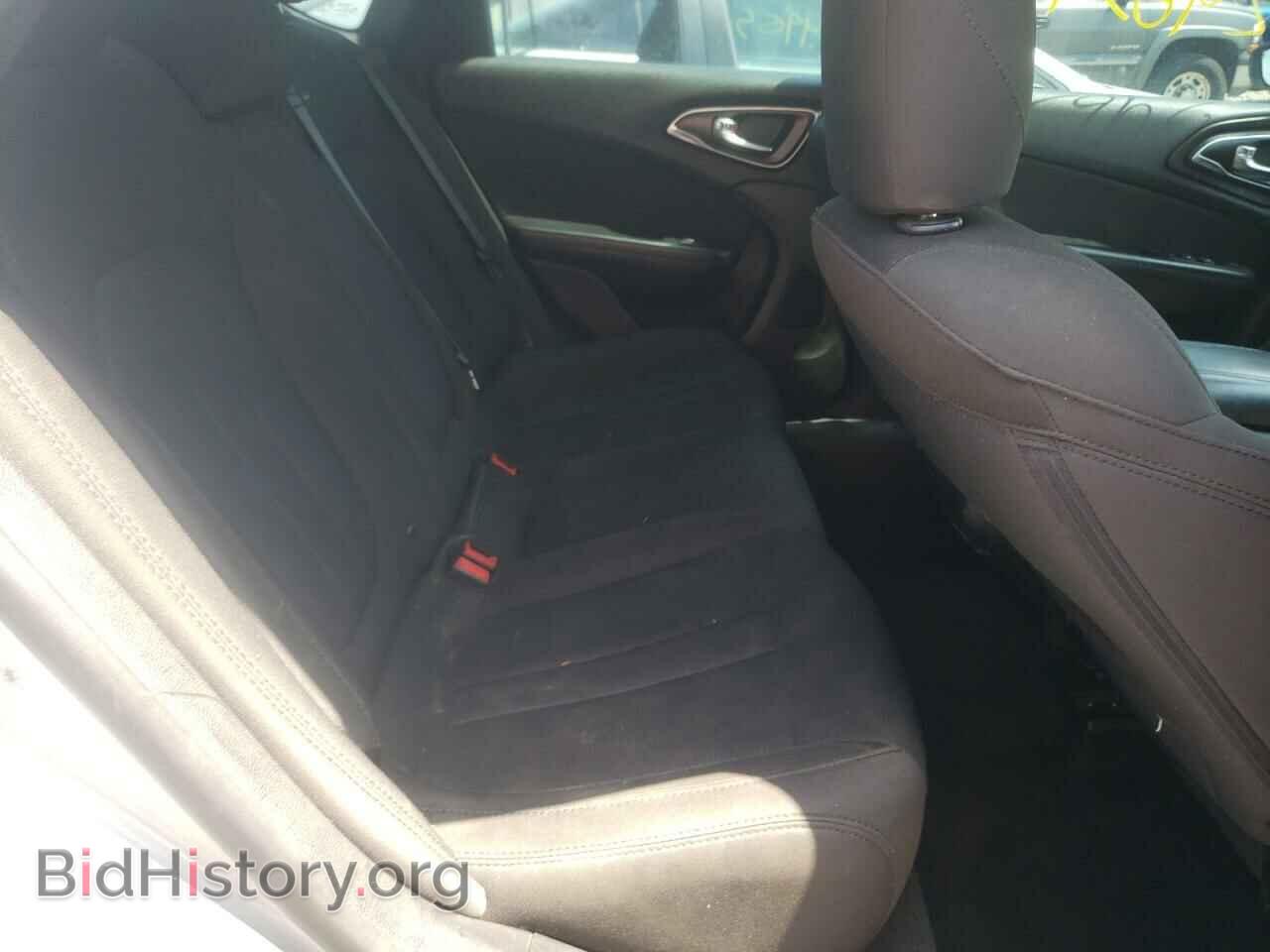 2016 CHRYSLER 200 - VIN: 1C3CCCAB0GN103023 - Фото 6