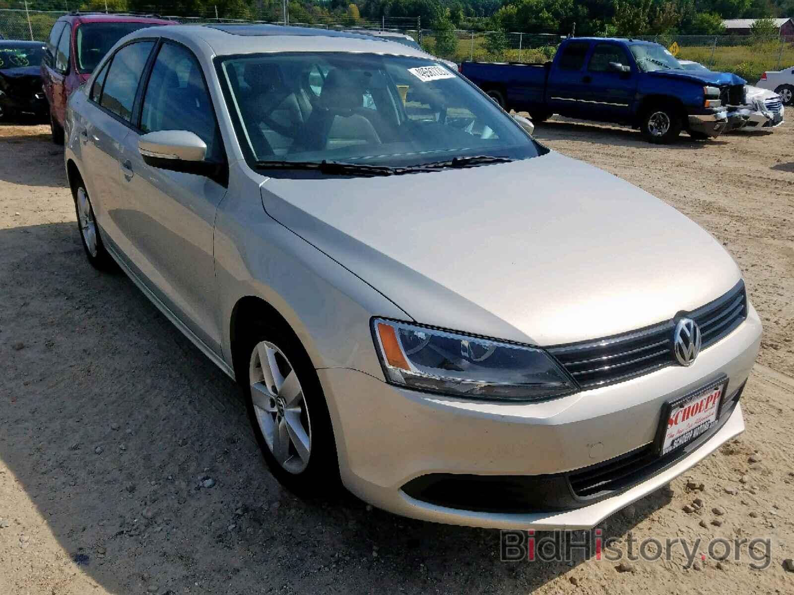 Фотография 3VWLL7AJ9BM127556 - VOLKSWAGEN JETTA 2011