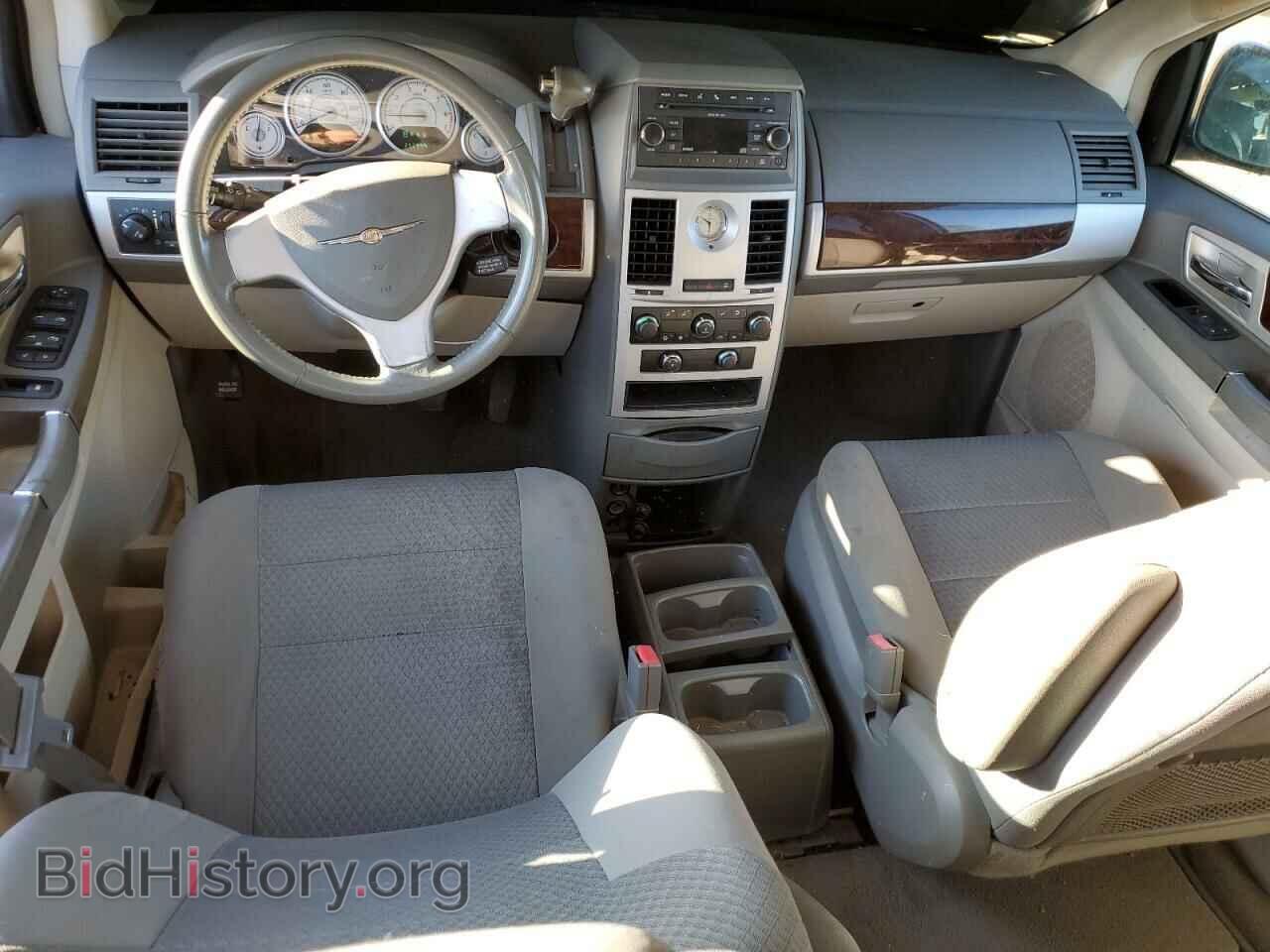 2010 CHRYSLER MINIVAN - VIN: 2A4RR5D12AR451235 - Photo 8