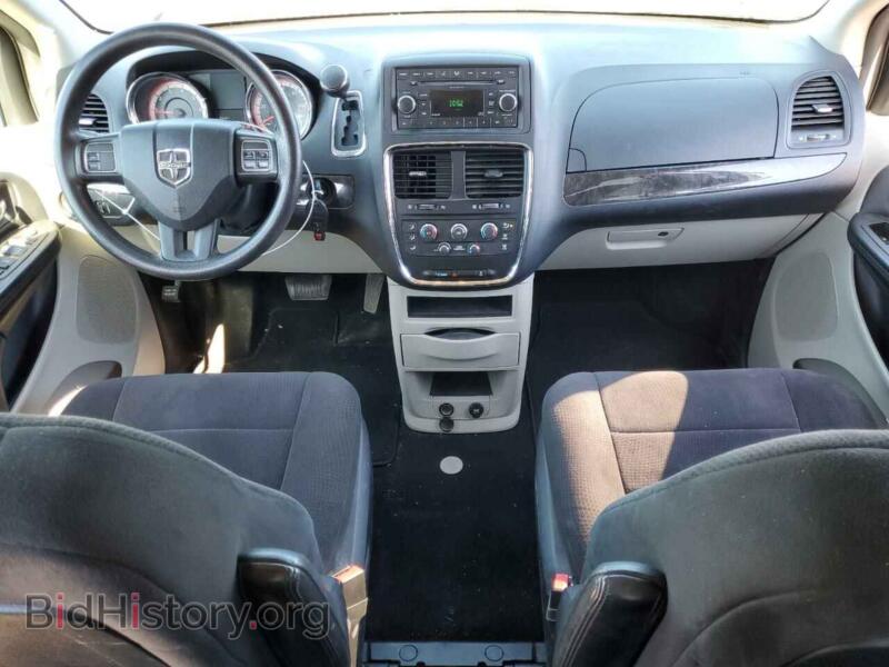 2011 Dodge CARAVAN (VIN 2D4RN4DG3BR724350) — photo 8 of 13