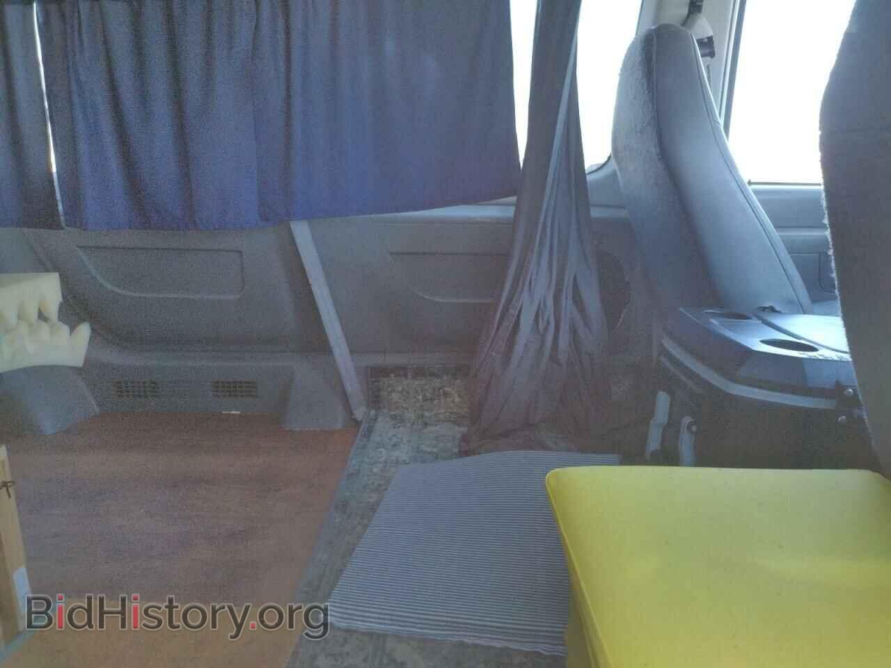 2006 FORD ECONOLINE - VIN: 1FBSS31L76DA38134 - Фото 6