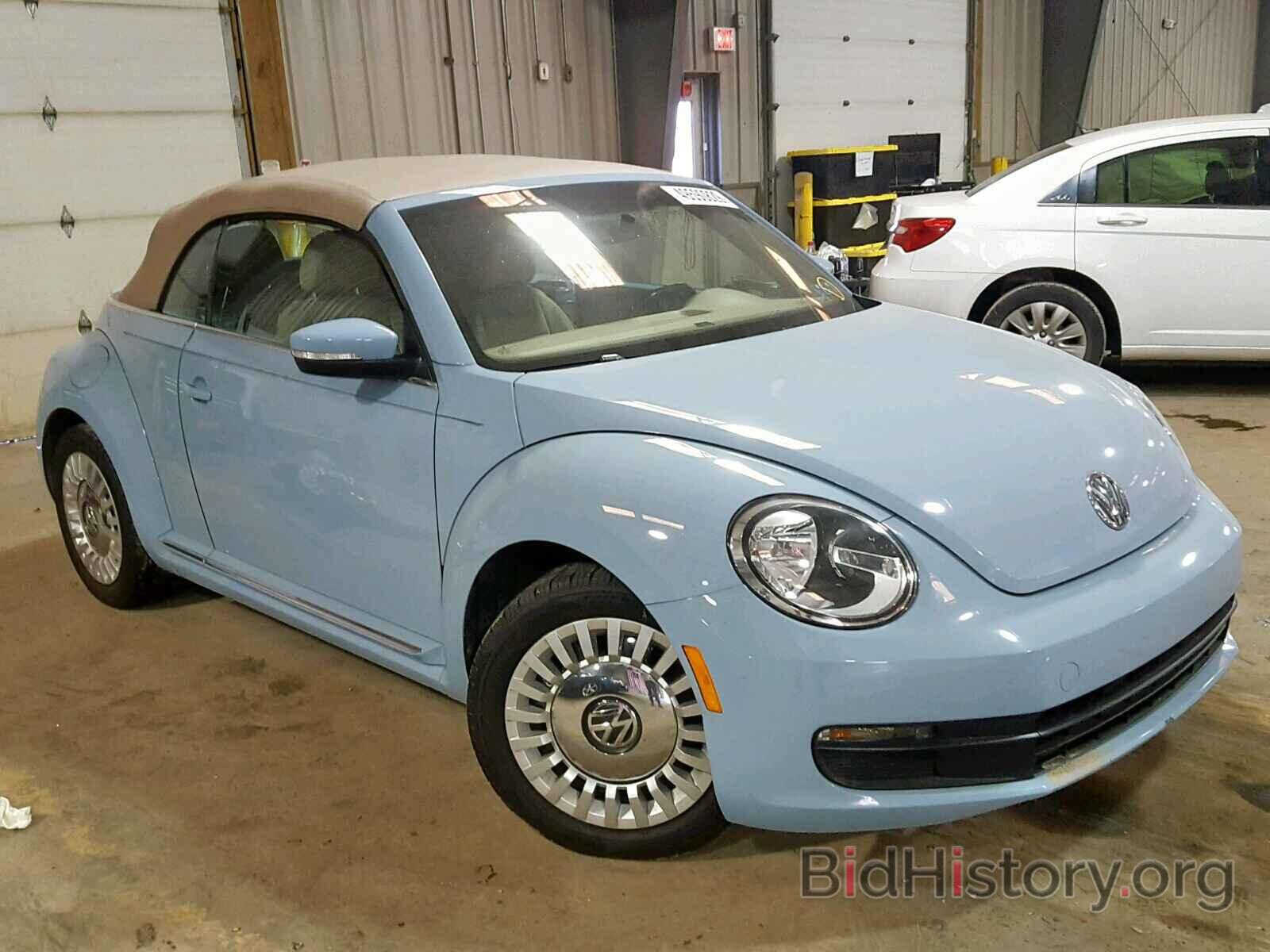 Photo 3VW5P7AT5DM815975 - VOLKSWAGEN BEETLE 2013