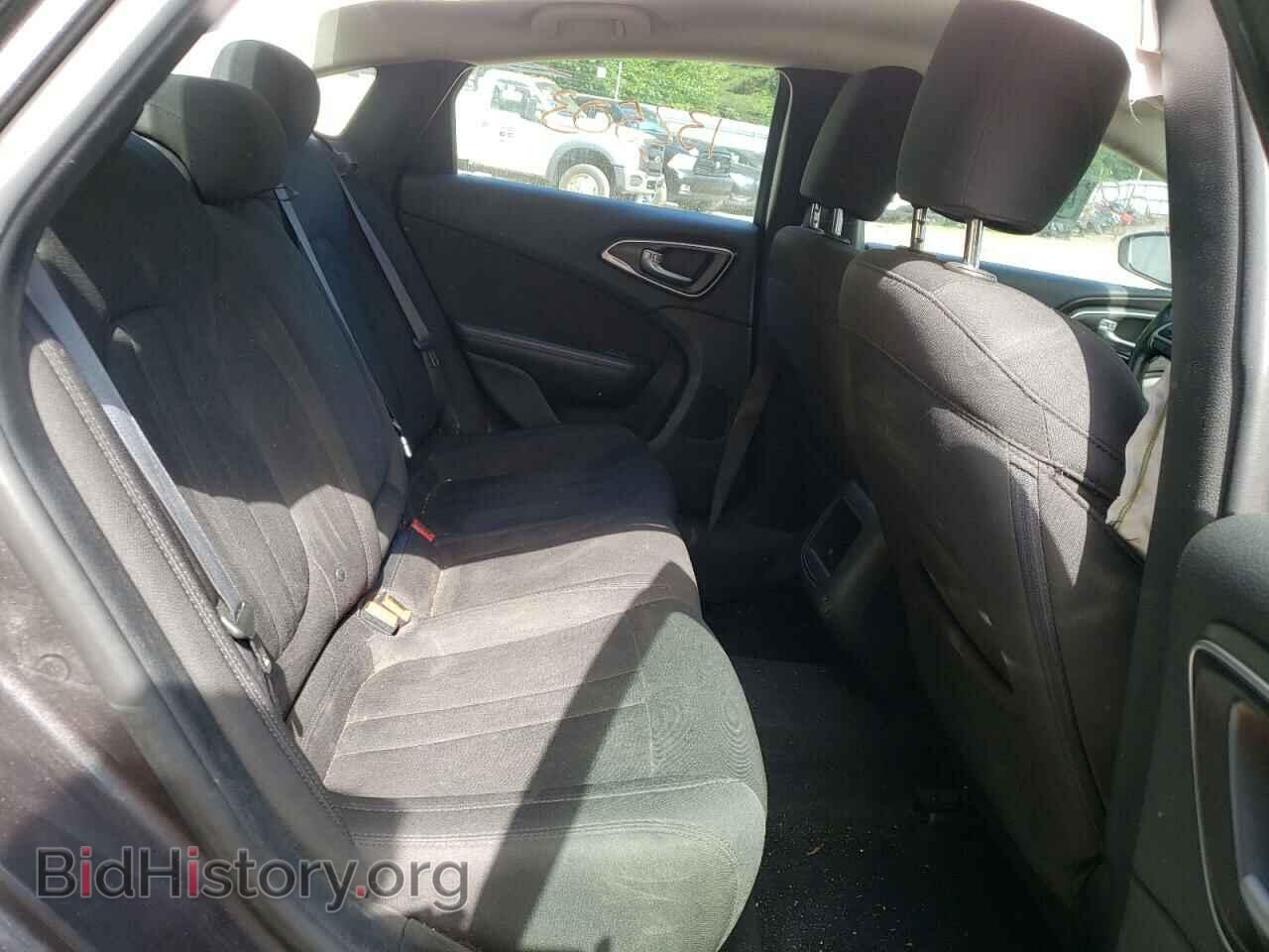 2016 CHRYSLER 200 - VIN: 1C3CCCAB8GN154284 - Фото 6
