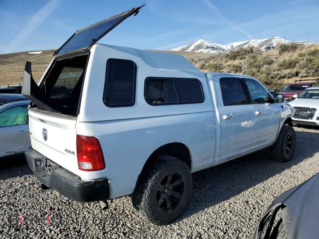 2017 RAM 1500 - VIN: 1C6RR7TT9HS787436 - Фото 2