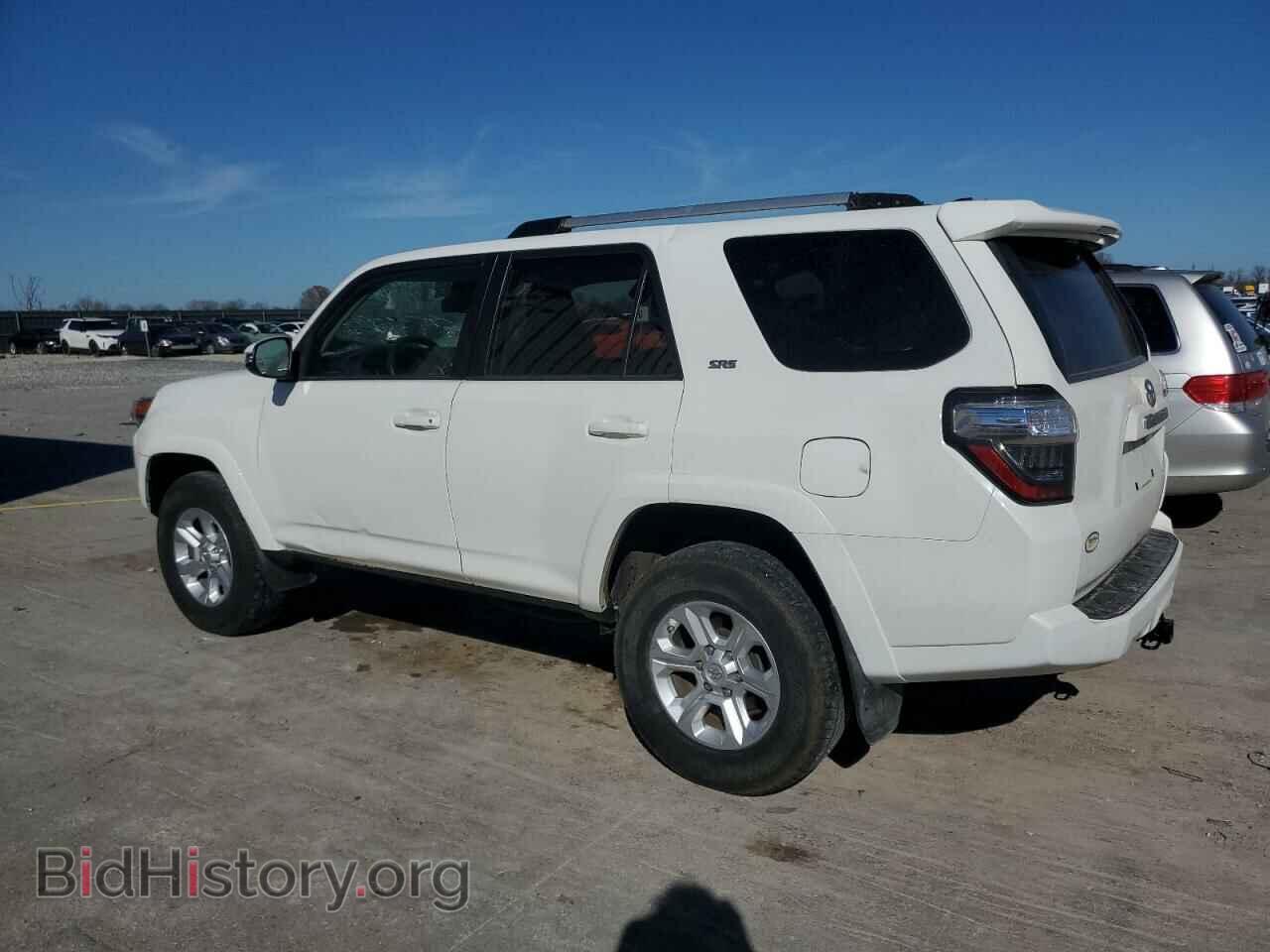 2020 TOYOTA 4RUNNER - VIN: JTEBU5JR8L5750417 - Фото 2