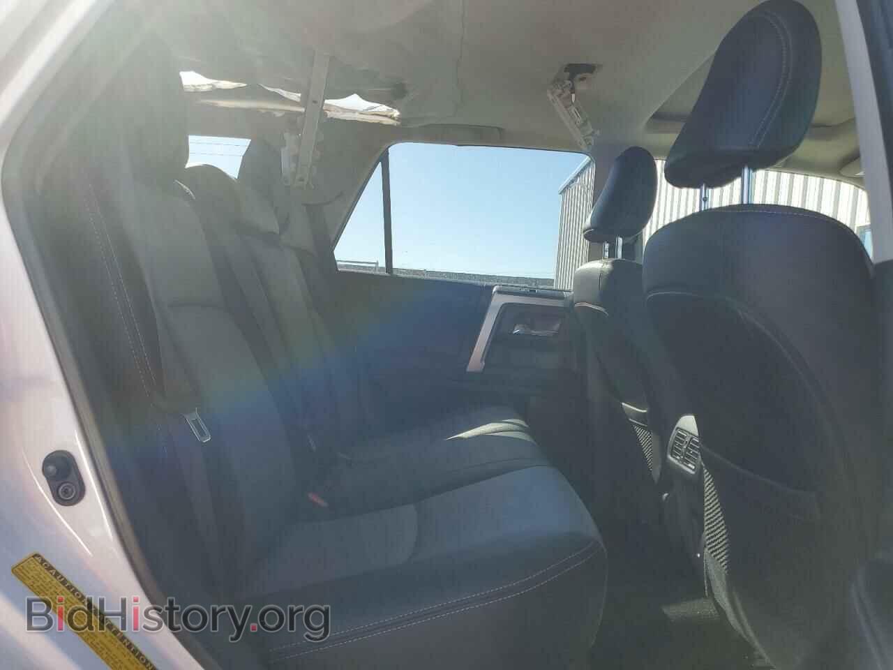 2020 TOYOTA 4RUNNER - VIN: JTEBU5JR8L5750417 - Фото 10