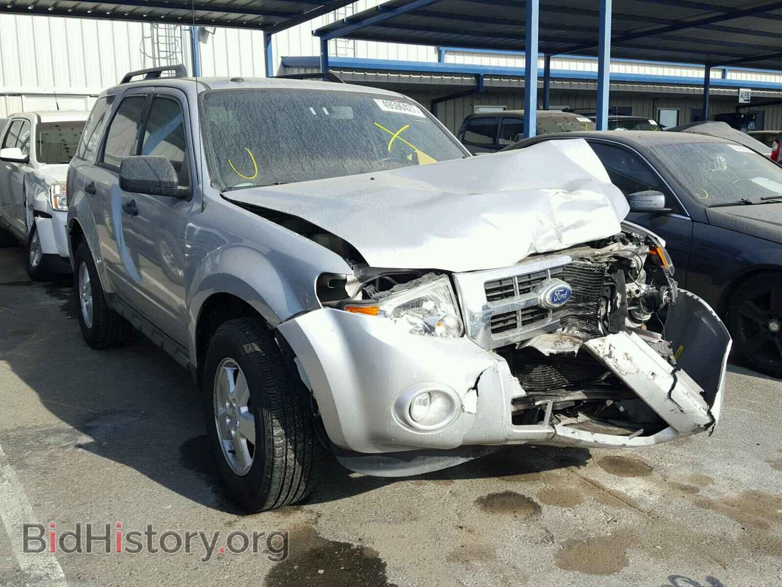 Фотография 1FMCU0DG7BKA22721 - FORD ESCAPE 2011