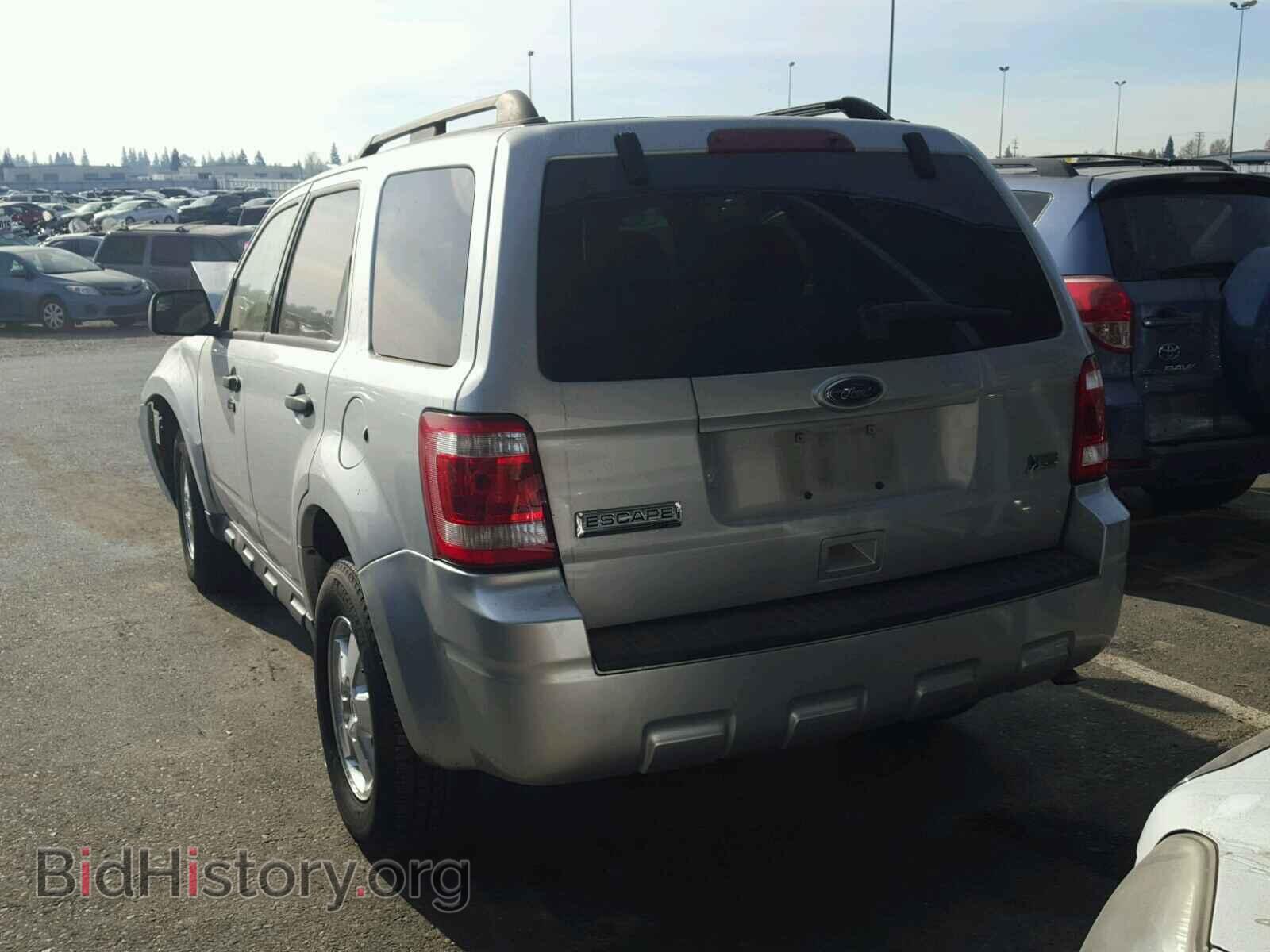 2011 FORD ESCAPE - VIN: 1FMCU0DG7BKA22721 - Фото 3