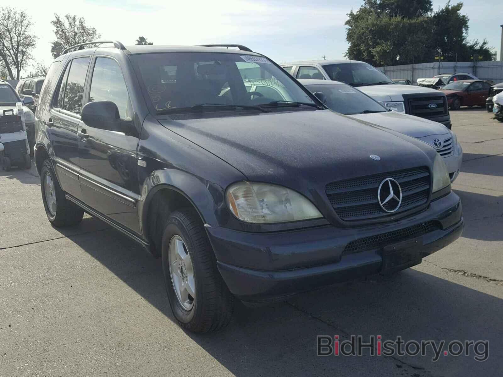 Photo 4JGAB54EXXA074169 - MERCEDES-BENZ ML 320 1999