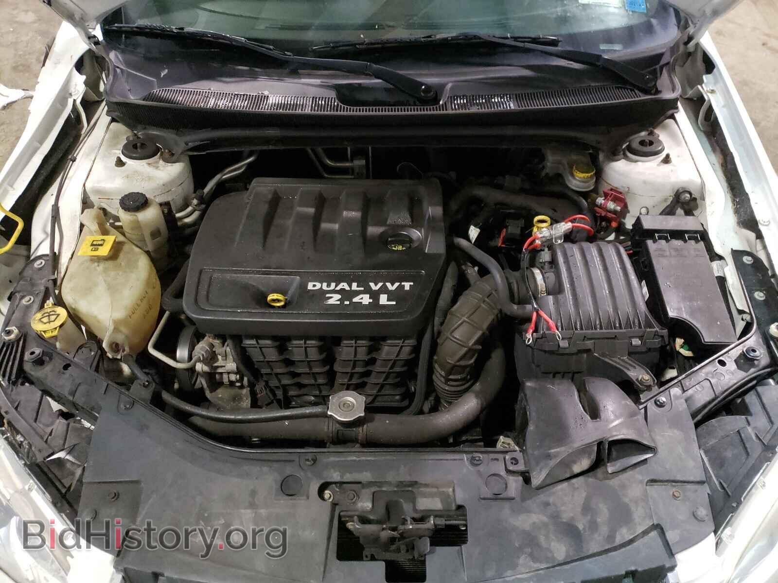2012 CHRYSLER 200 - VIN: 1C3CCBAB5CN184346 - Фото 7