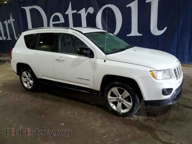 2012 Jeep COMPASS (VIN 1C4NJCBB6CD620304) — фото 4 из 12