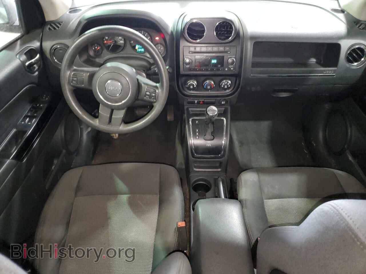 2012 JEEP COMPASS - VIN: 1C4NJCBB6CD620304 - Photo 8