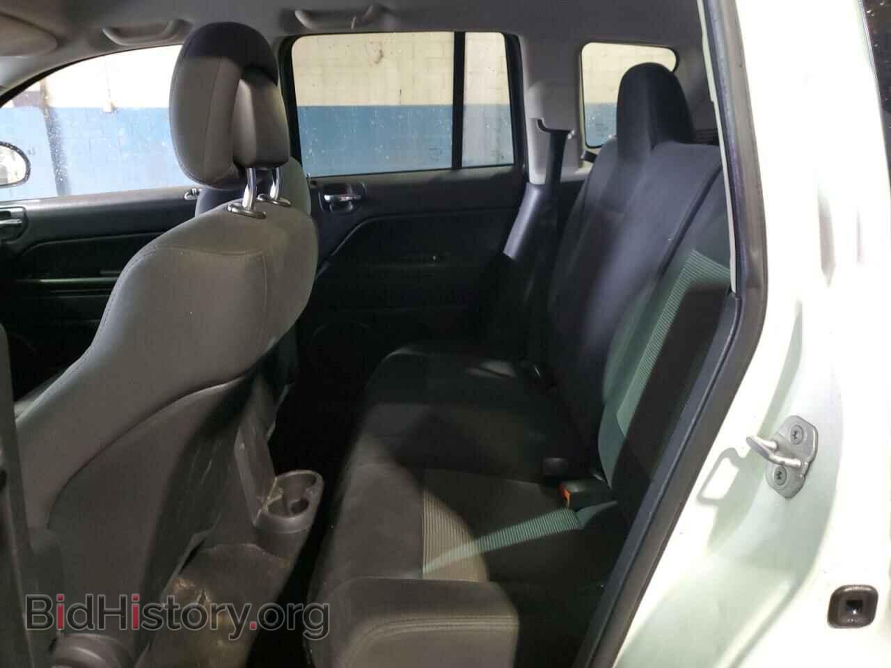 2012 JEEP COMPASS - VIN: 1C4NJCBB6CD620304 - Photo 10