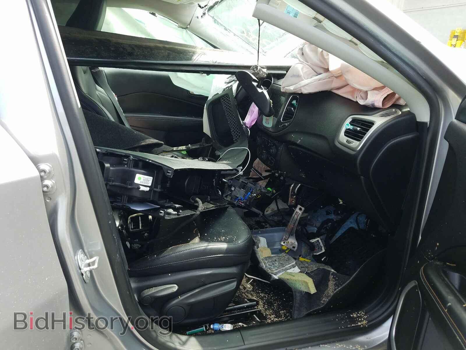 2018 JEEP COMPASS - VIN: 3C4NJDBB7JT252244 - Фото 5