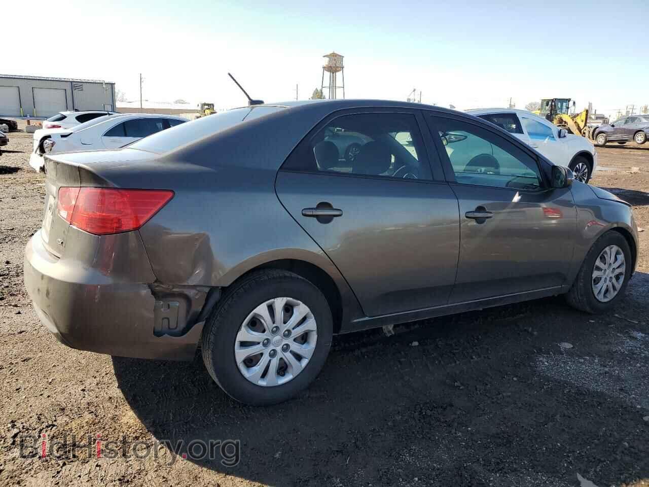 2011 KIA FORTE - VIN: KNAFU4A29B5886764 - Фото 3