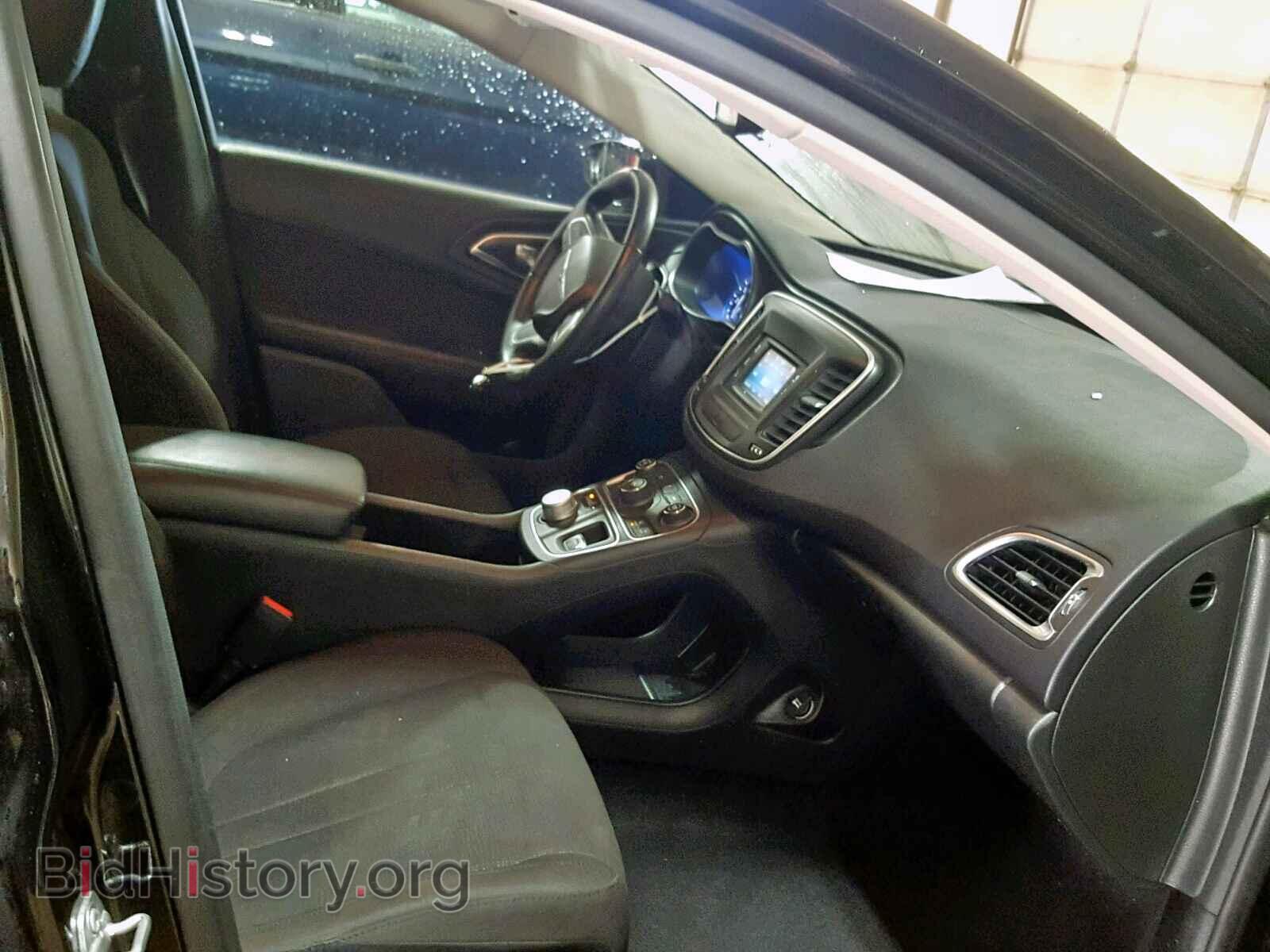 2016 CHRYSLER 200 - VIN: 1C3CCCAB4GN155805 - Photo 5
