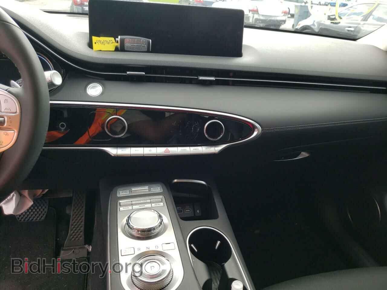 2022 GENESIS GV70 BASE - VIN: KMUMADTB0NU068735 - Фото 9