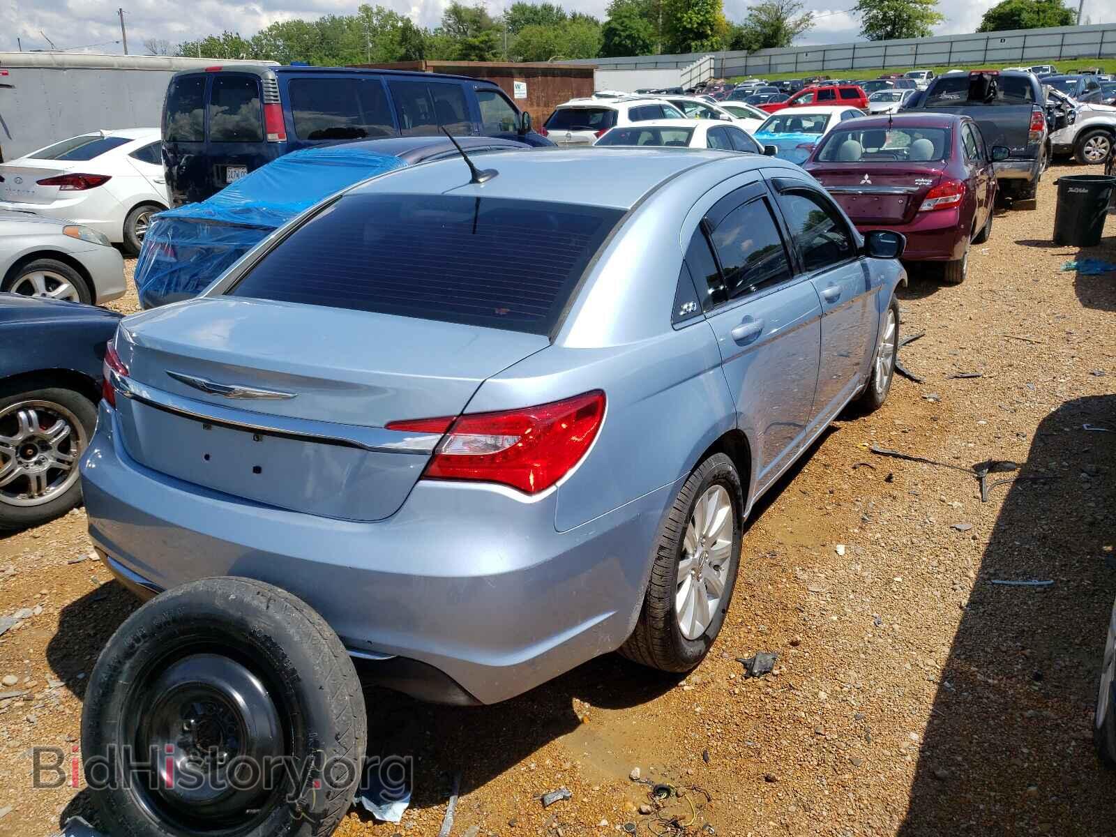 2012 CHRYSLER 200 - VIN: 1C3CCBBB7CN284155 - Фото 4
