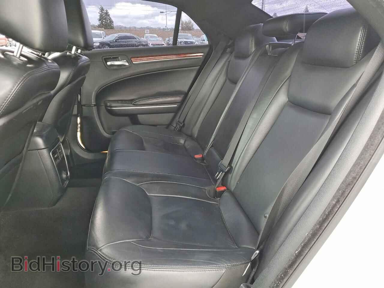 2014 CHRYSLER 300 - VIN: 2C3CCAAG6EH382631 - Фото 10