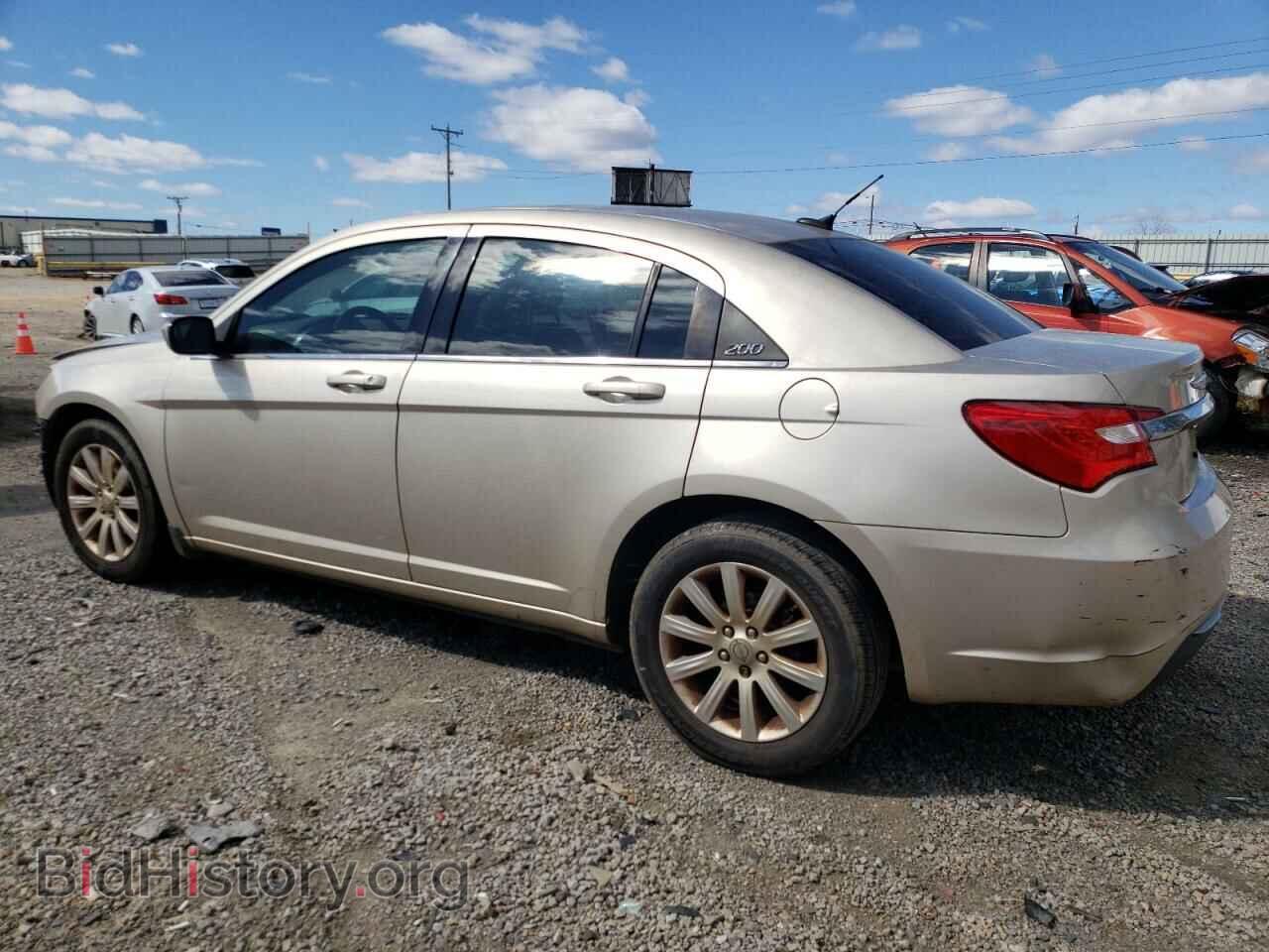 2013 CHRYSLER 200 - VIN: 1C3CCBBB7DN638936 - Фото 2