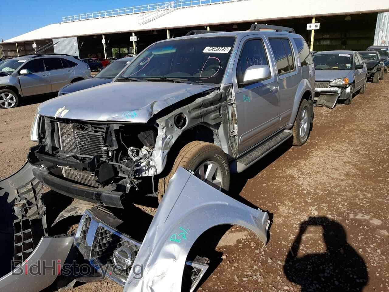 2011 NISSAN PATHFINDER - VIN: 5N1AR1NB5BC607051 - Фото 2