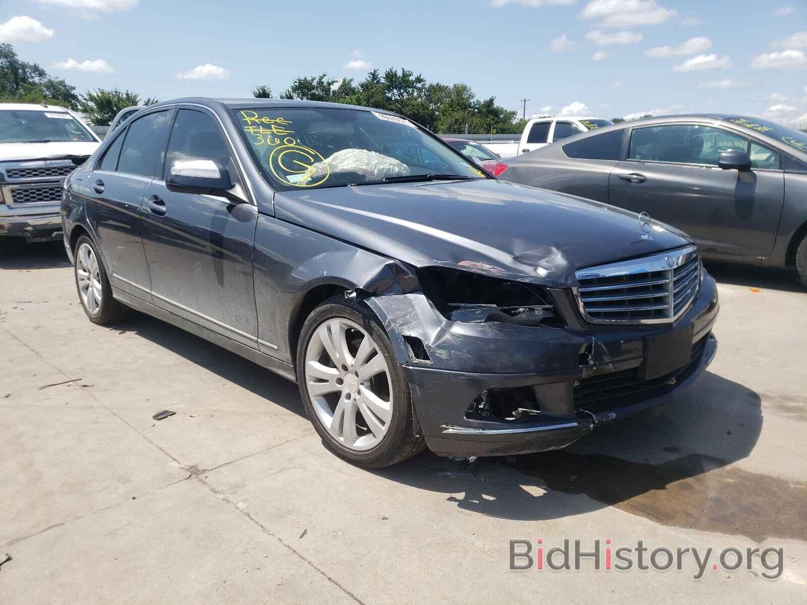 Photo WDDGF54X19F207949 - MERCEDES-BENZ C-CLASS 2009