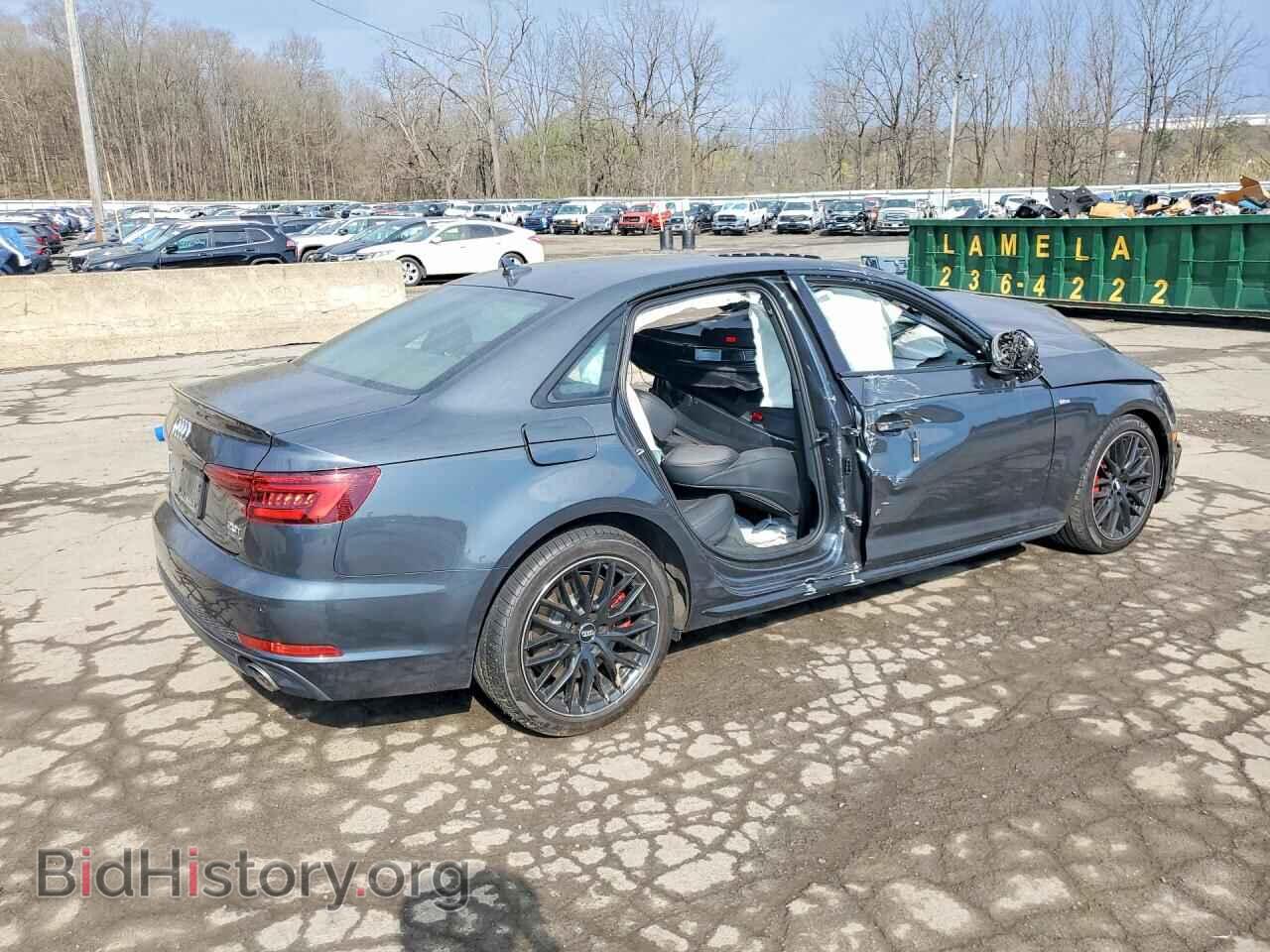 2018 AUDI A4 - VIN: WAUPNAF47JA031240 - Фото 3