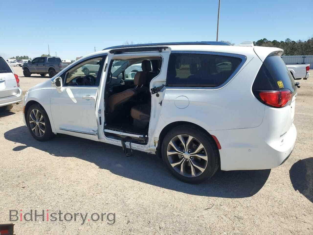2017 CHRYSLER PACIFICA - VIN: 2C4RC1GG0HR527920 - Фото 2