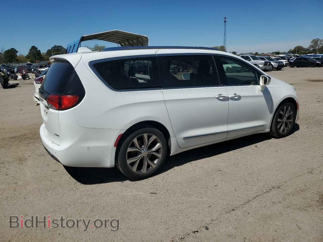 2017 CHRYSLER PACIFICA - VIN: 2C4RC1GG0HR527920 - Фото 3