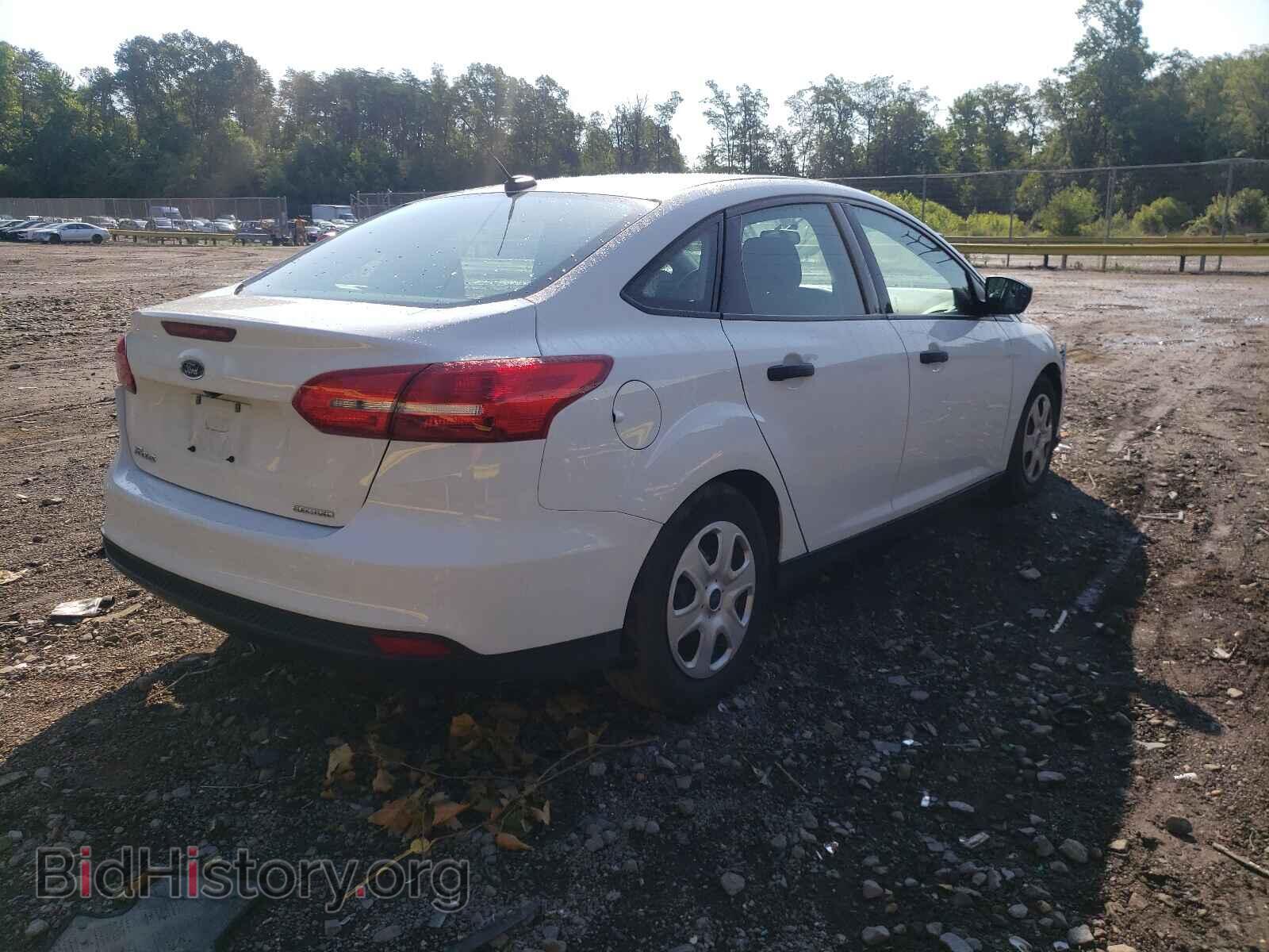 2016 FORD FOCUS - VIN: 1FADP3E22GL242456 - Фото 4