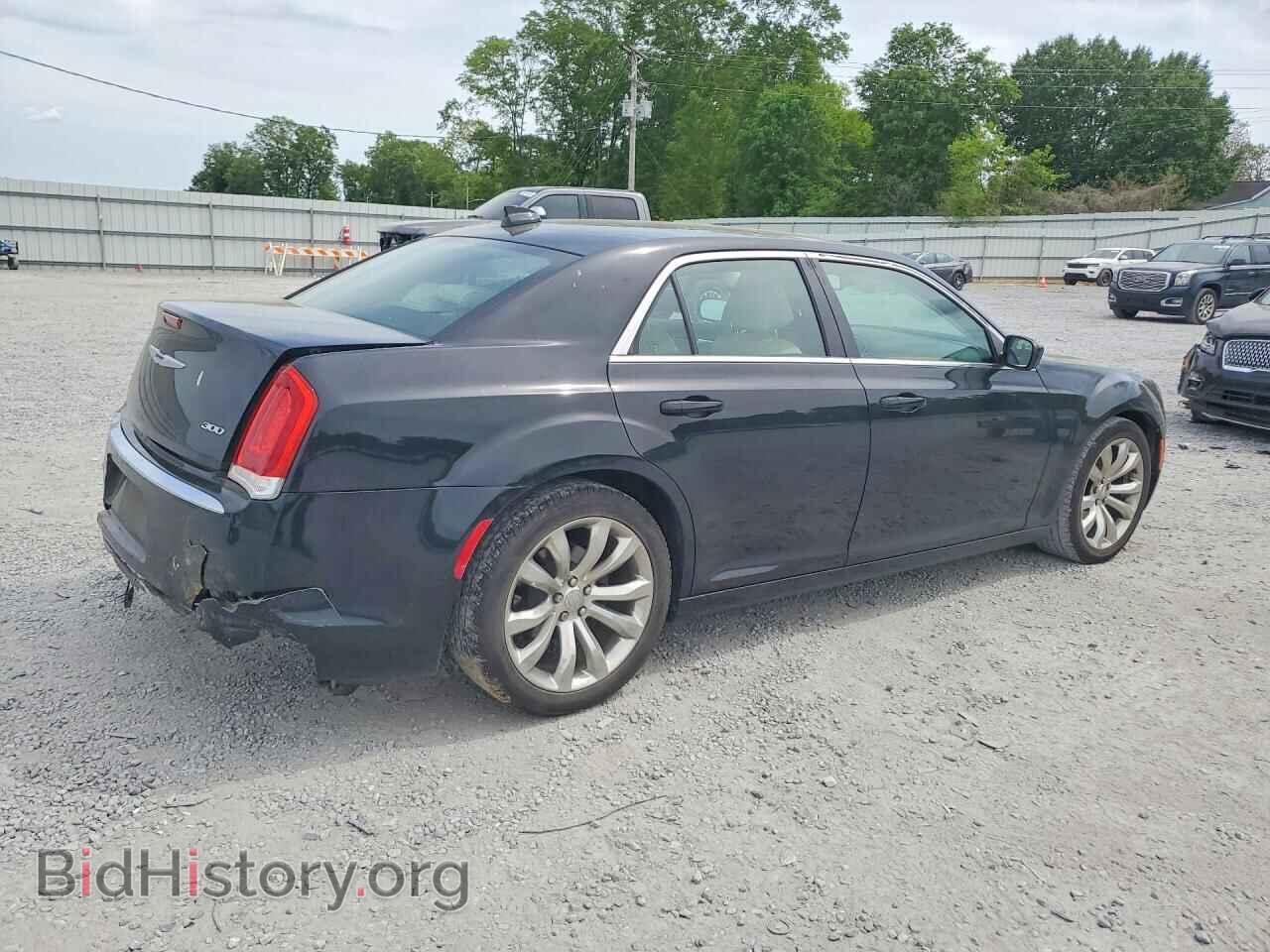2018 CHRYSLER 300 - VIN: 2C3CCAAGXJH151497 - Фото 3