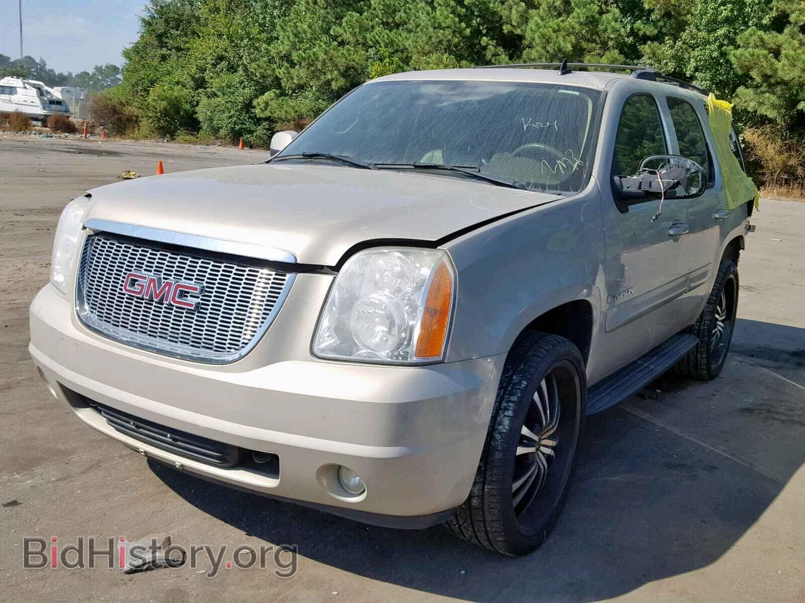 2008 GMC YUKON - VIN: 1GKFC13018J150888 - Фото 2