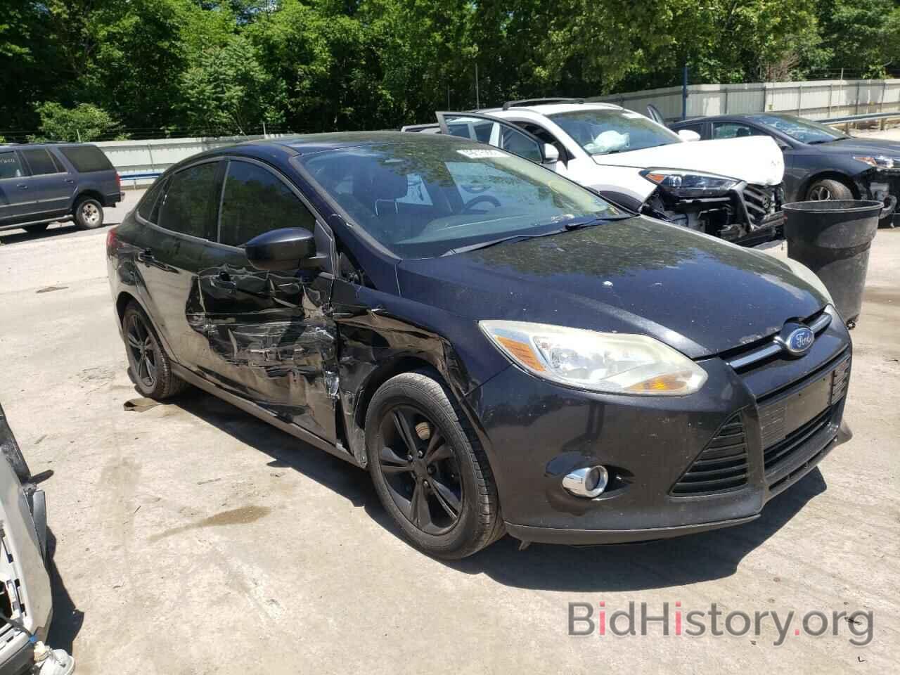 Photo 1FAHP3F2XCL166978 - FORD FOCUS 2012