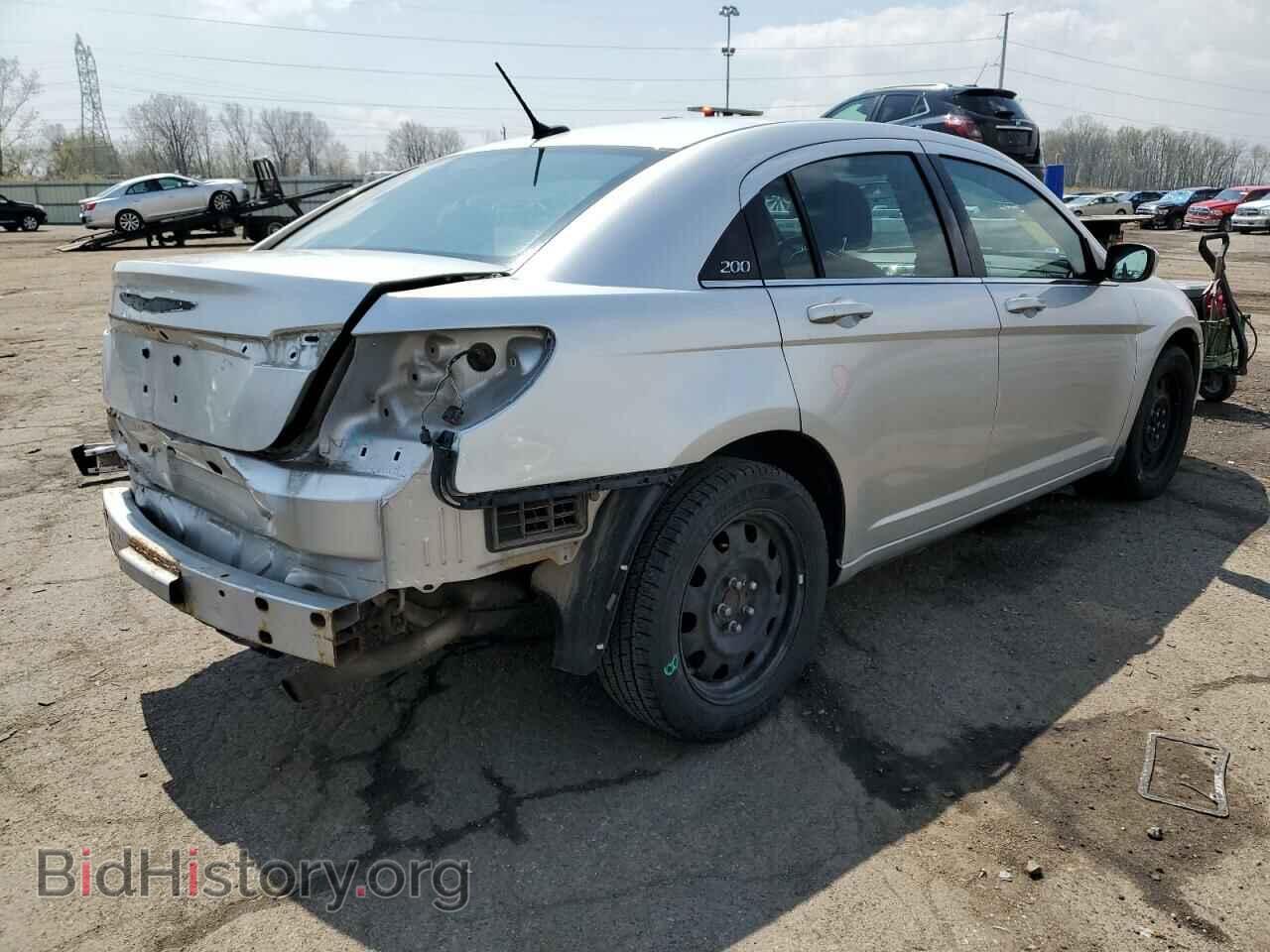 2011 CHRYSLER 200 - VIN: 1C3BC4FB5BN591338 - Фото 3