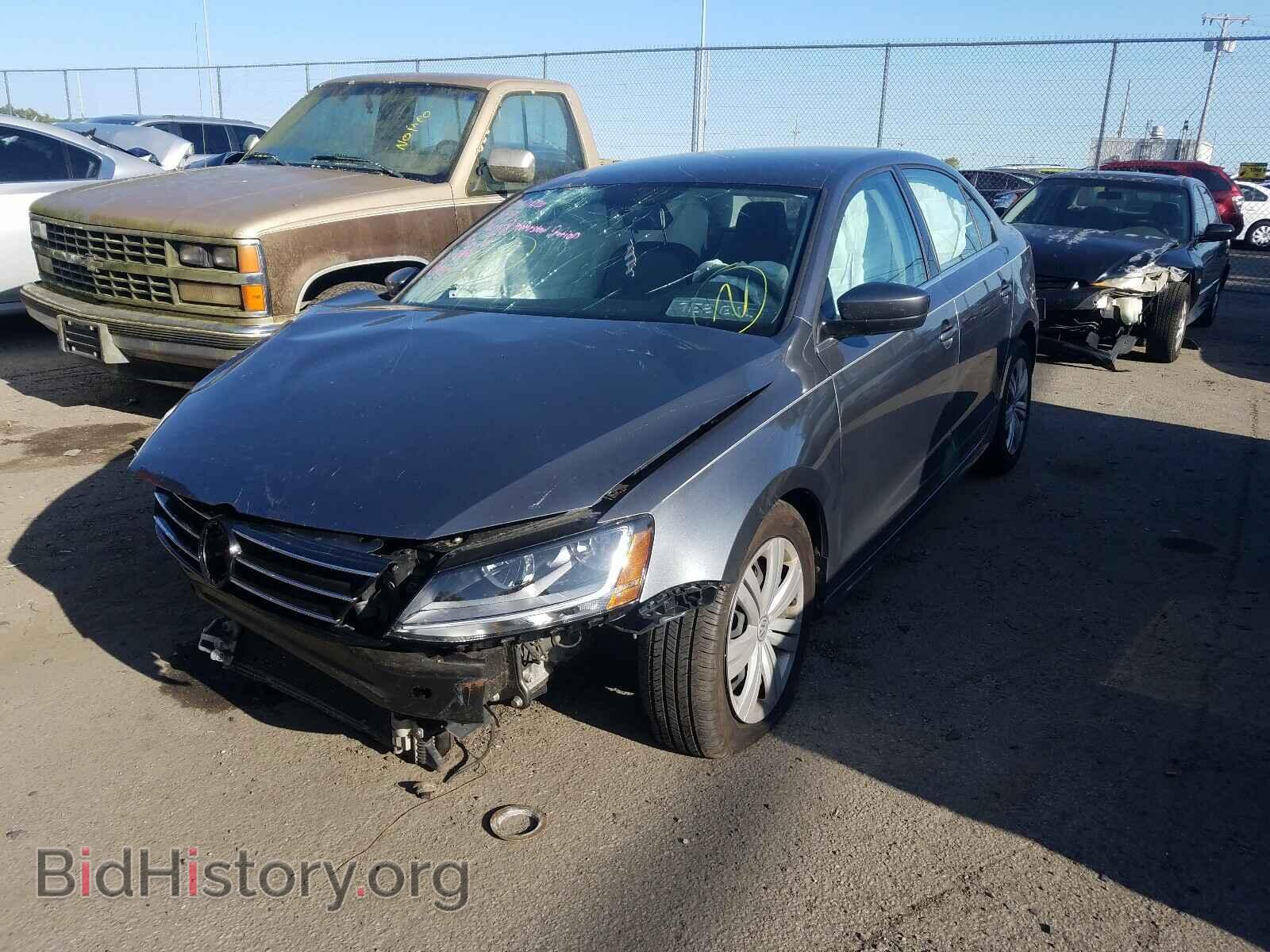 2017 VOLKSWAGEN JETTA - VIN: 3VW2B7AJ3HM293496 - Фото 2