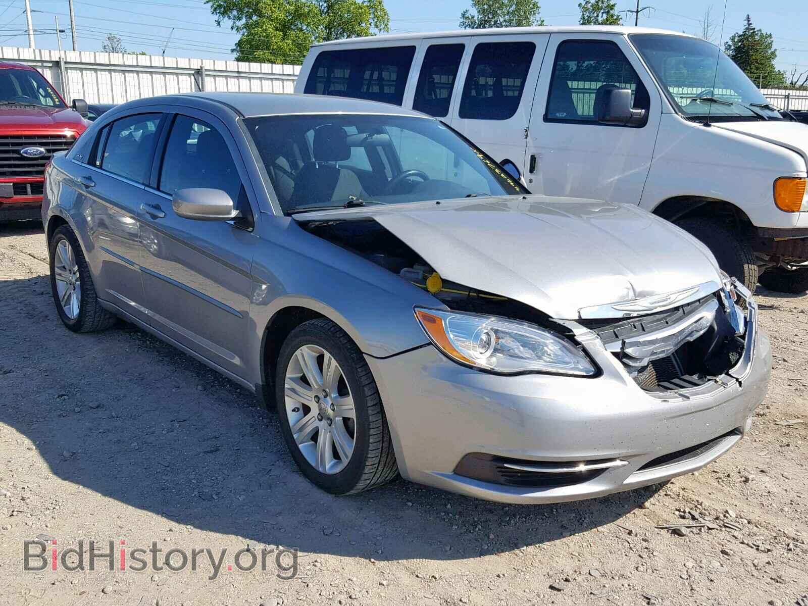 Photo 1C3CCBBB2DN732089 - CHRYSLER 200 TOURIN 2013