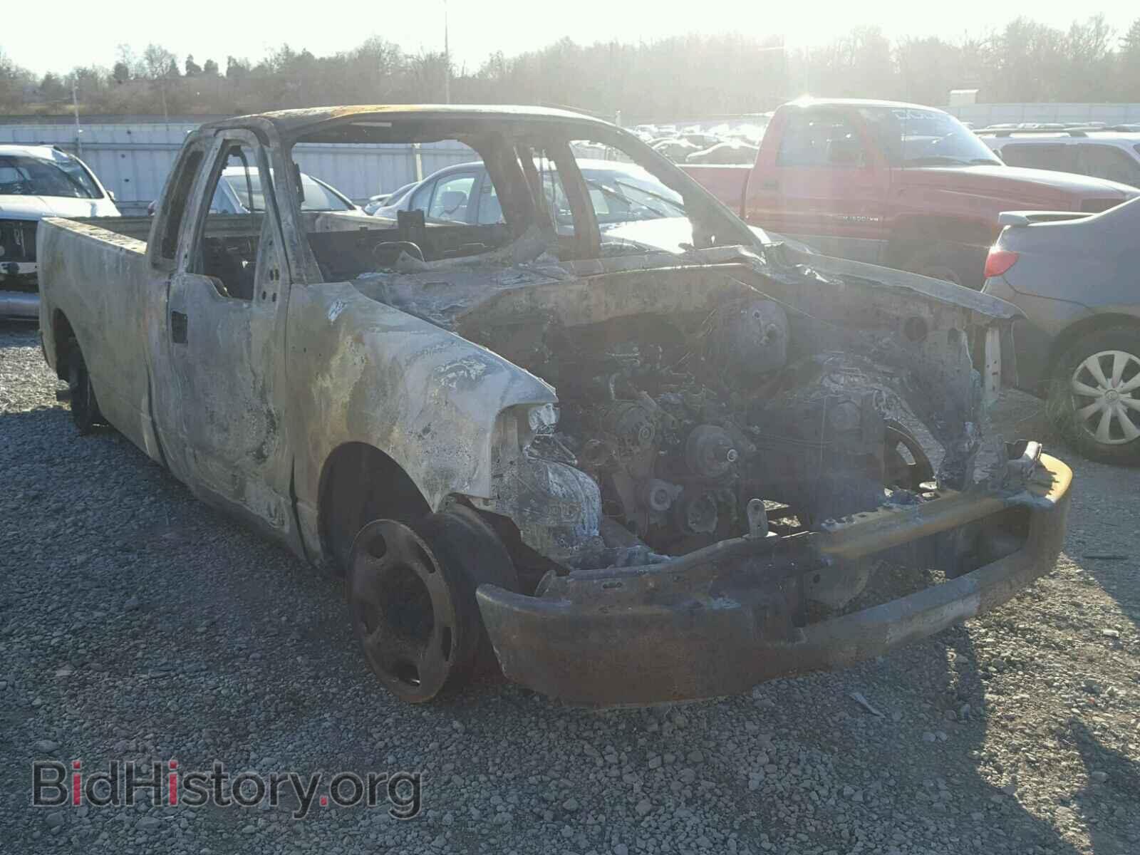 Photo 1FTRF12245NA92802 - FORD F150 2005