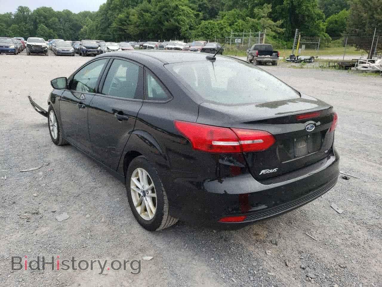 2017 FORD FOCUS - VIN: 1FADP3F2XHL328033 - Фото 3