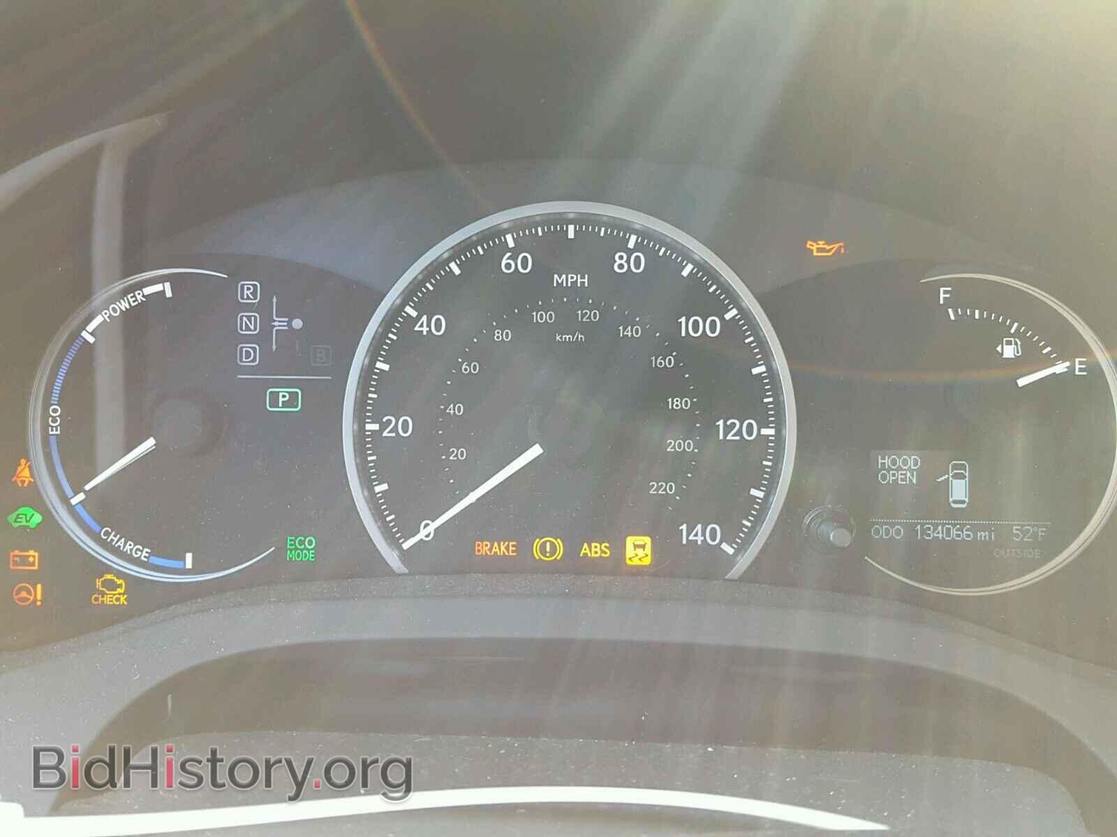2011 LEXUS CT 200 - VIN: JTHKD5BH7B2038411 - Фото 8