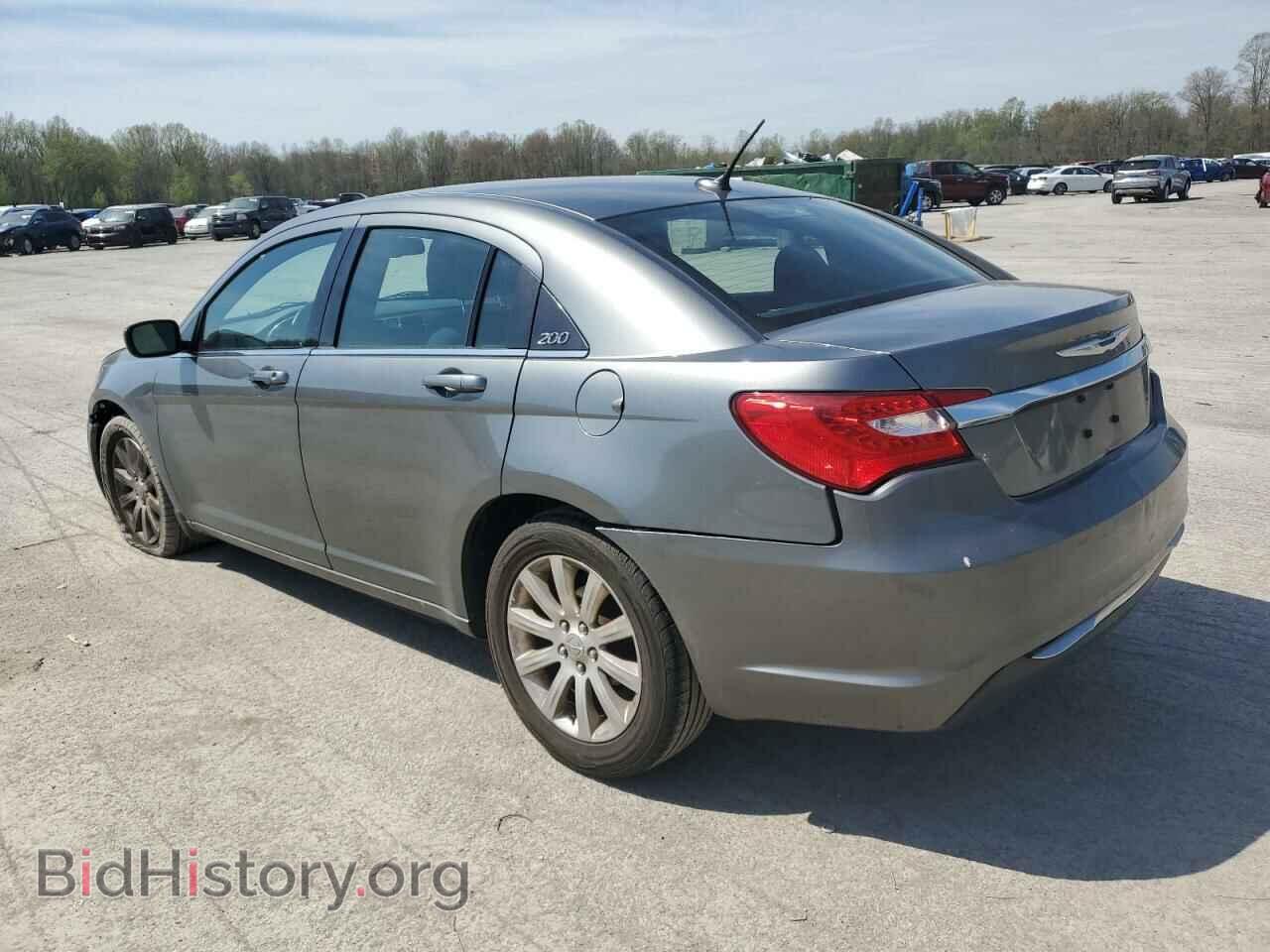 2013 CHRYSLER 200 - VIN: 1C3CCBBB4DN728206 - Photo 2