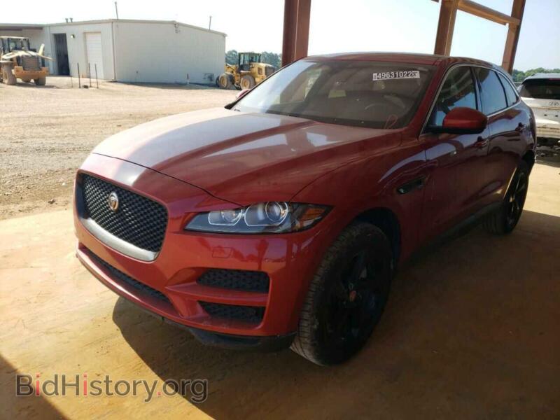 2017 Jaguar F-PACE (VIN SADCK2BVXHA898869) — photo 2 of 10