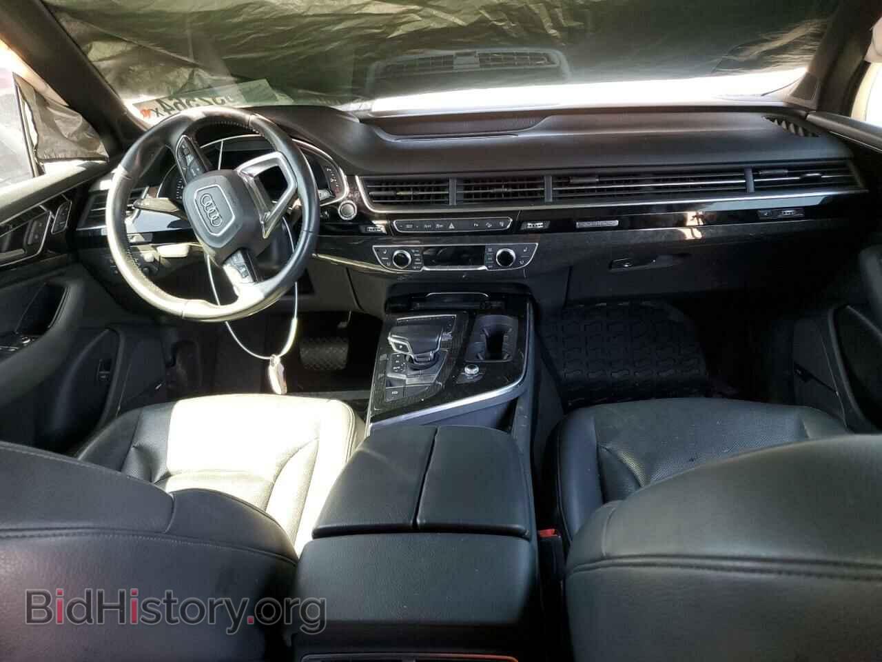 2017 AUDI Q7 - VIN: WA1VAAF70HD011916 - Фото 8