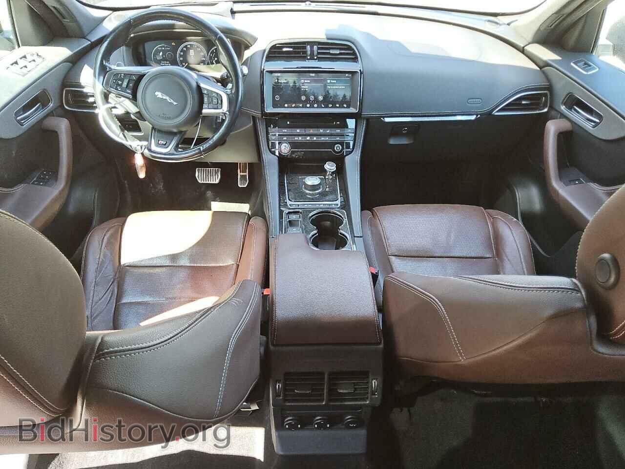 2017 JAGUAR F-PACE - VIN: SADCM2BVXHA884903 - Photo 8
