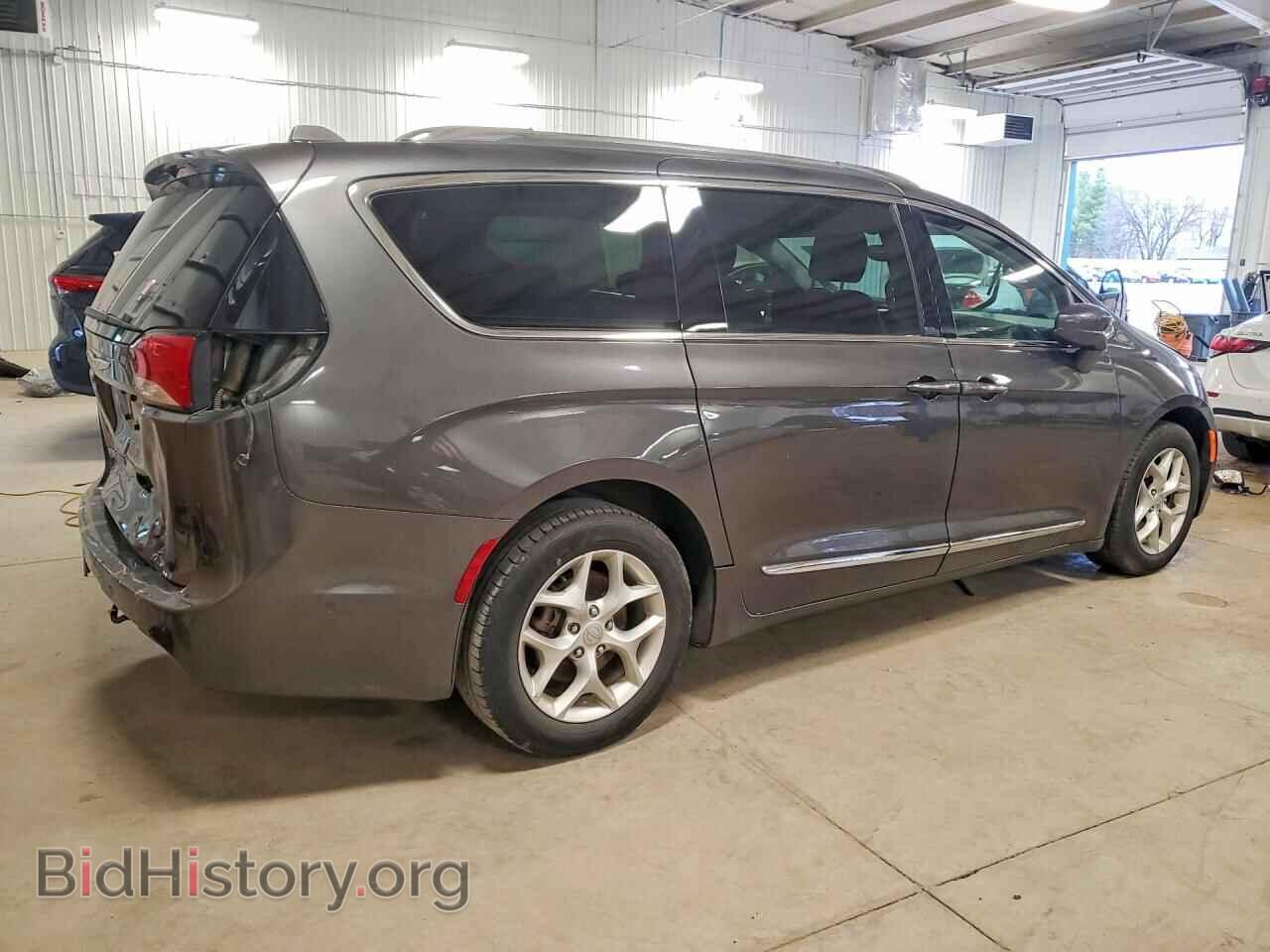 2019 CHRYSLER PACIFICA - VIN: 2C4RC1EG1KR644576 - Photo 3