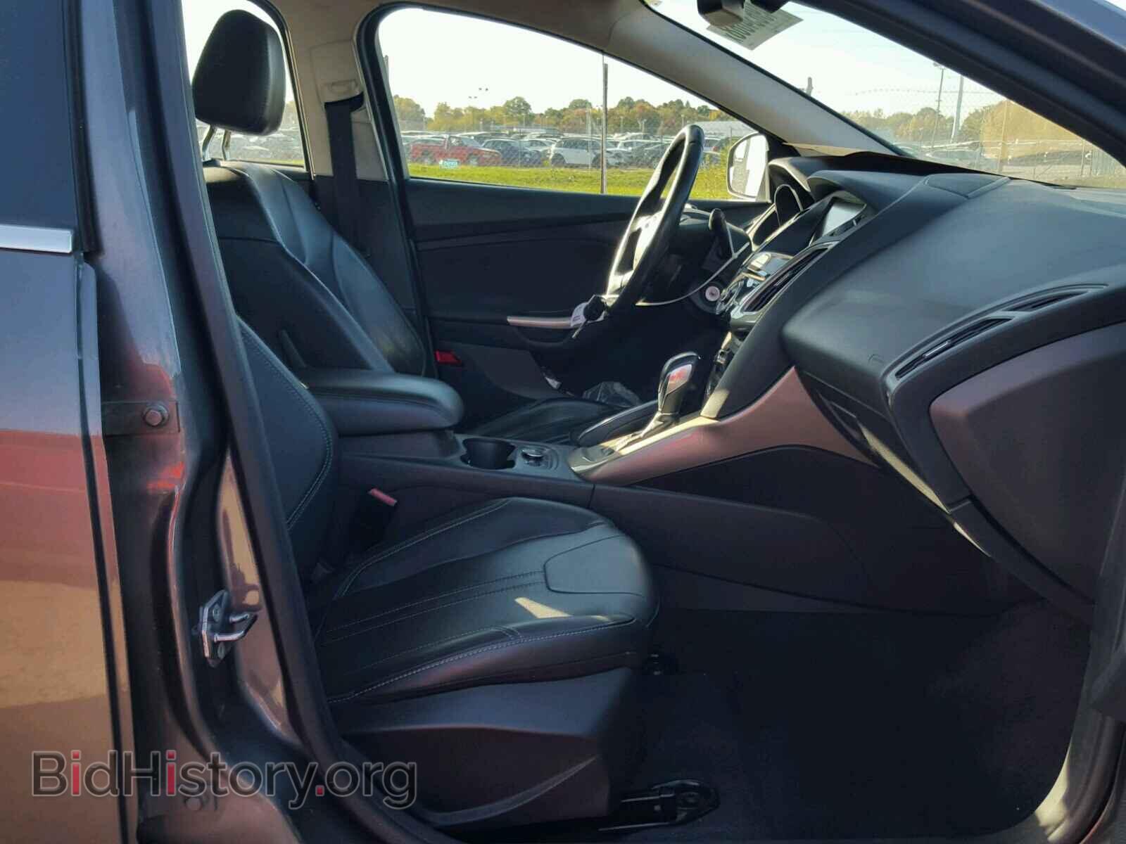 2012 FORD FOCUS - VIN: 1FAHP3M21CL366005 - Photo 5