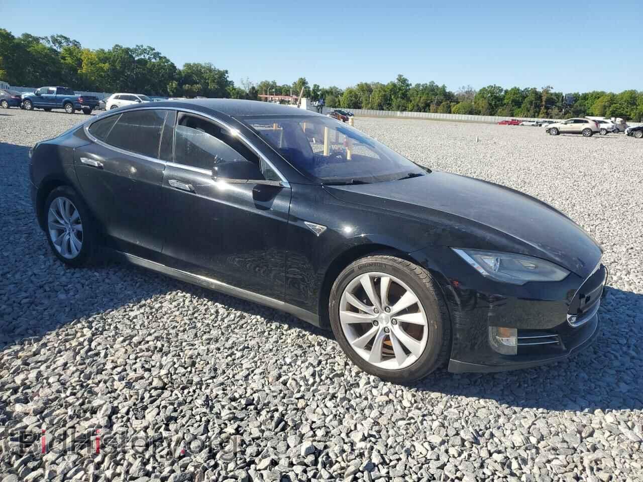 2014 TESLA MODEL S - VIN: 5YJSA1H12EFP42269 - Photo 4
