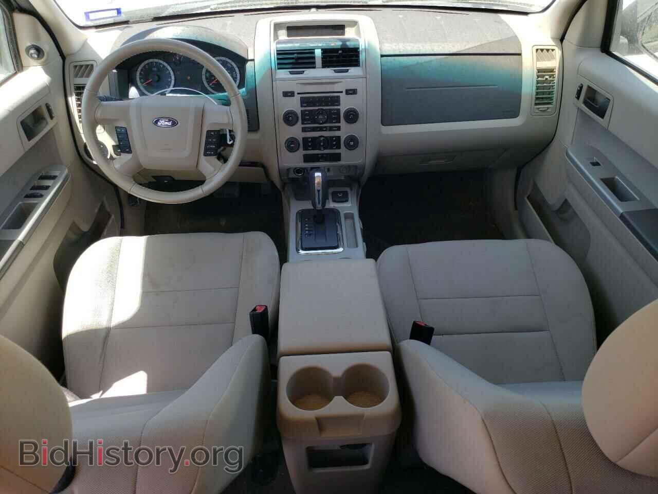 2011 FORD ESCAPE - VIN: 1FMCU5K35BKC69572 - Фото 8
