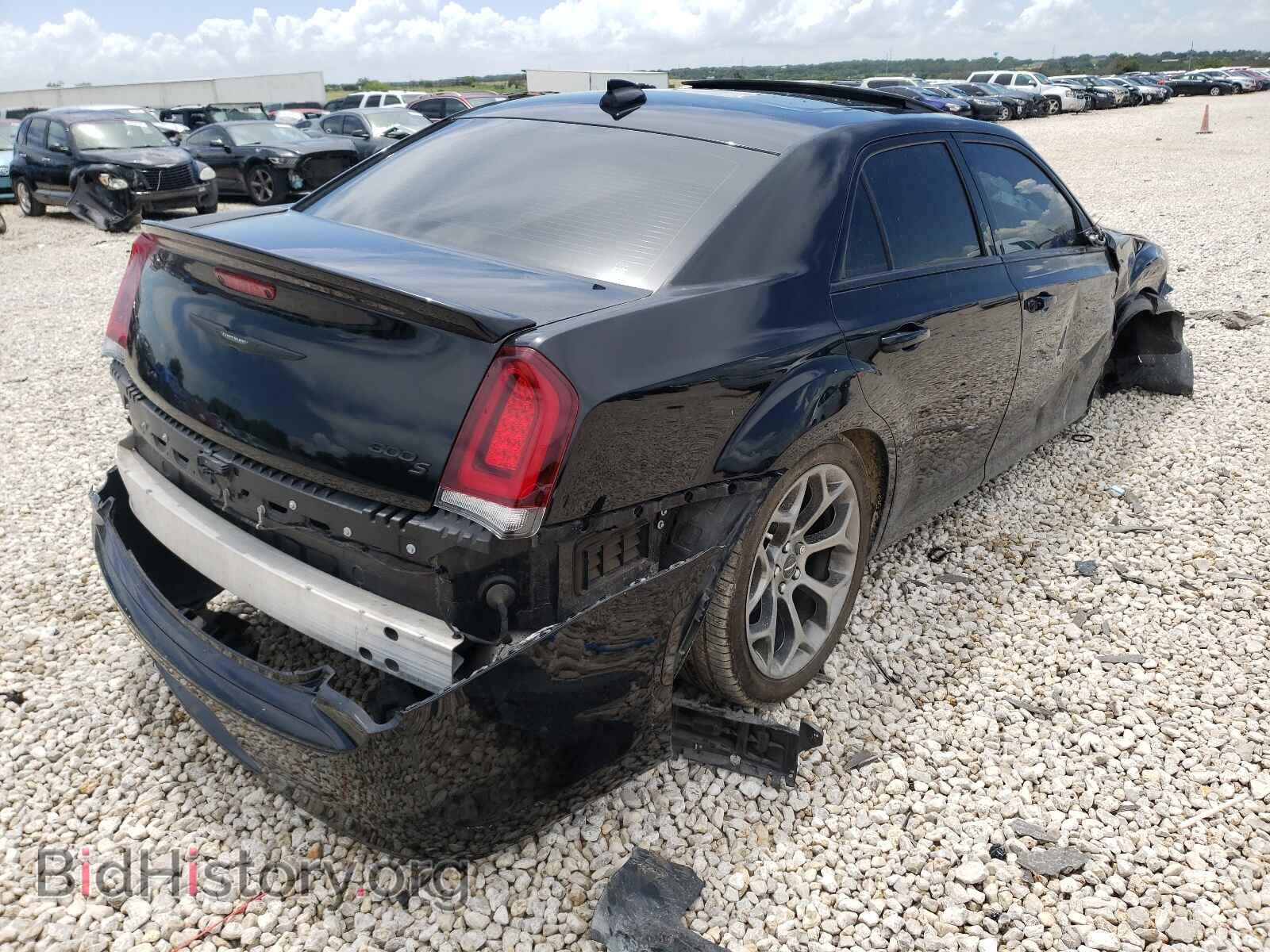 2018 CHRYSLER 300 - VIN: 2C3CCABG5JH240599 - Фото 4