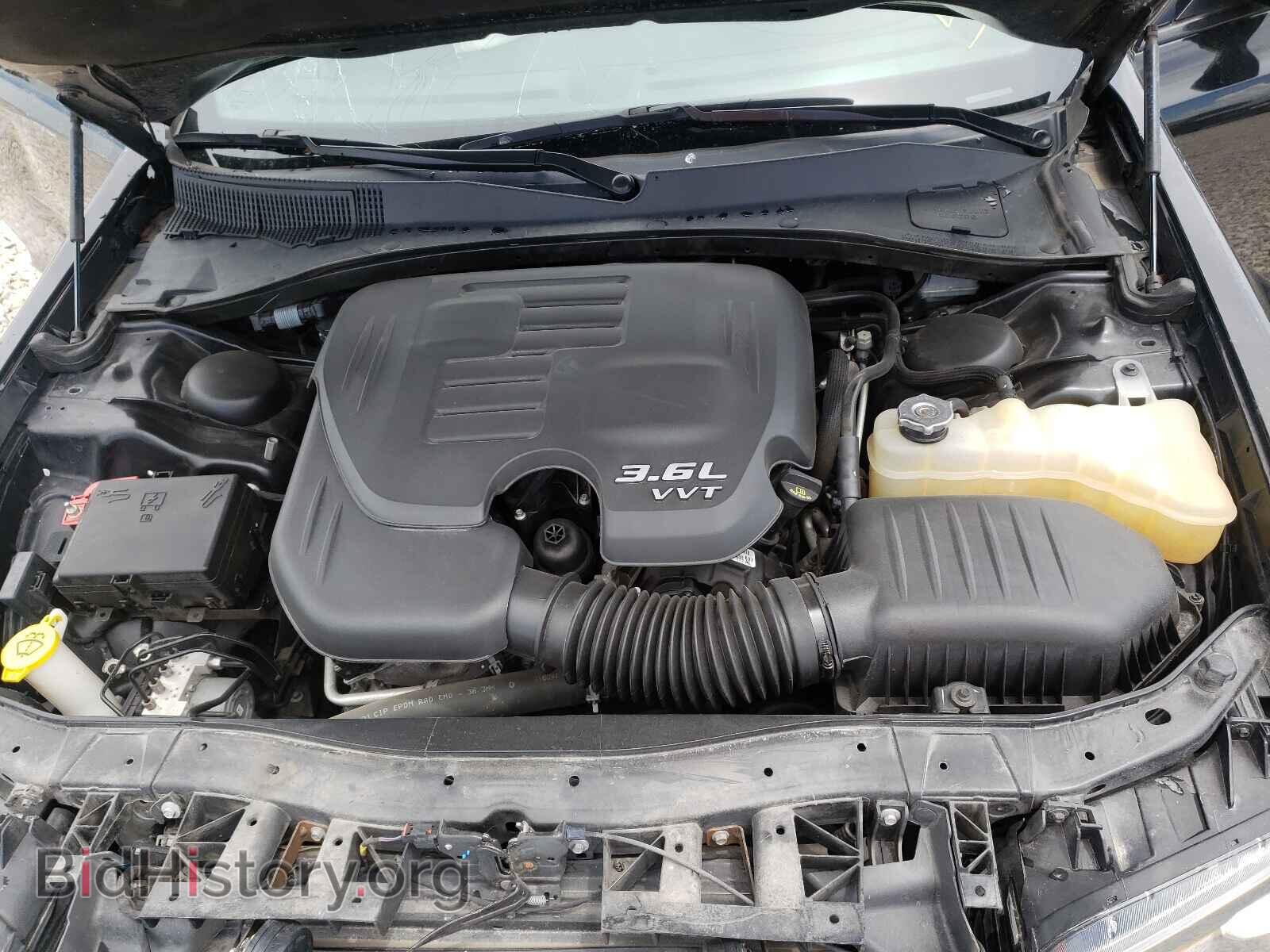 2018 CHRYSLER 300 - VIN: 2C3CCABG5JH240599 - Фото 7